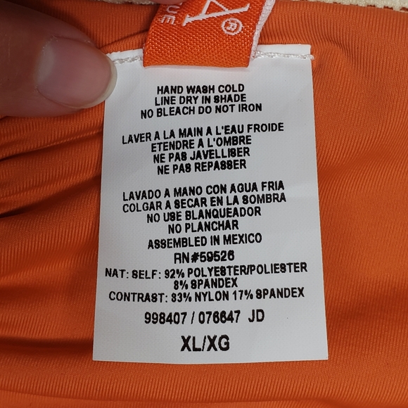 BECCA Crochet Shirred Hipster Bikini Bottoms NWT - Picture 11 of 12